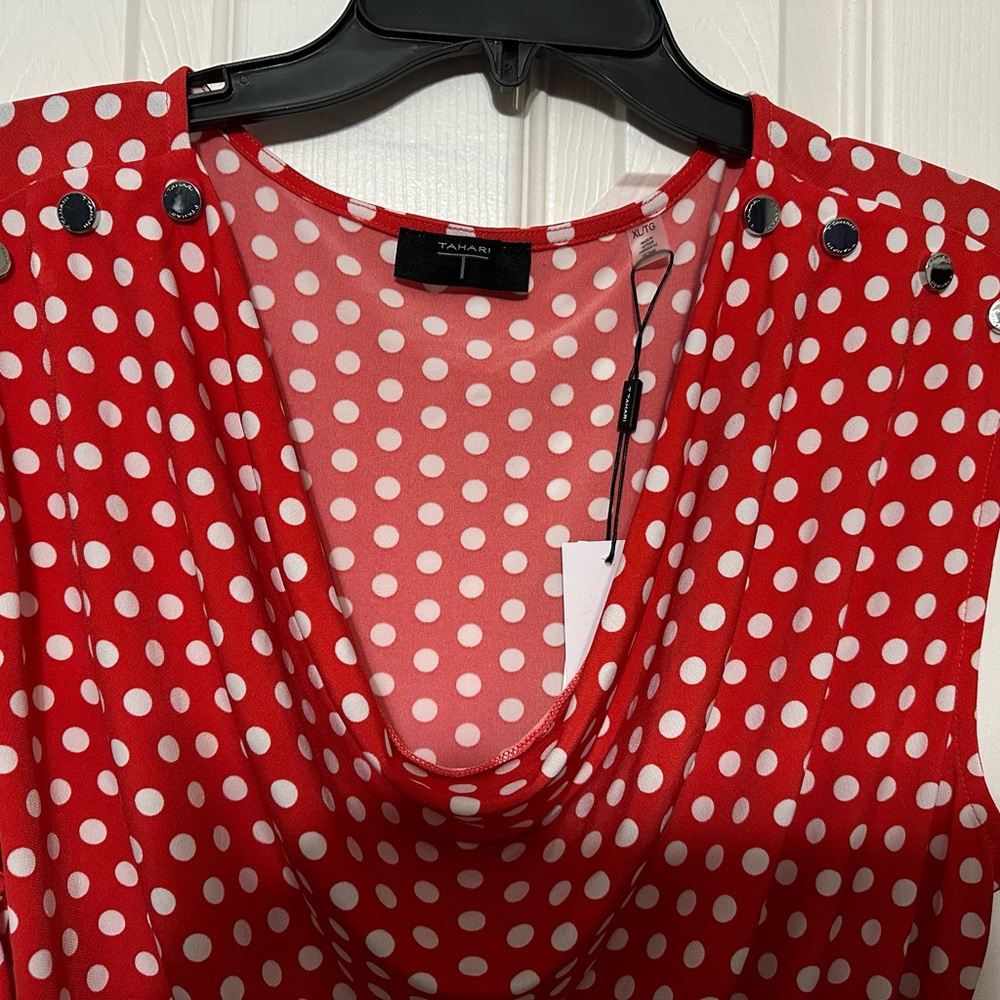 T Tahari Red and White Polka Dot Blouse NWT - Picture 2 of 4